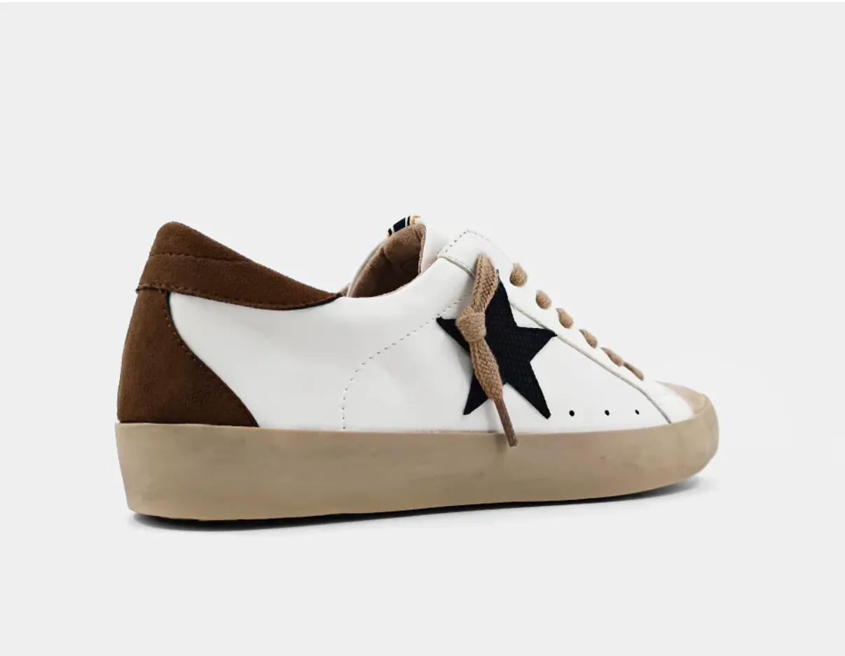 SHU SHOP PAZ Pamela Brown Sneaker